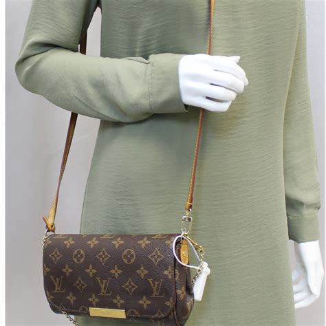 louis vuitton favorite pm price euro|Louis Vuitton favorite mm size.